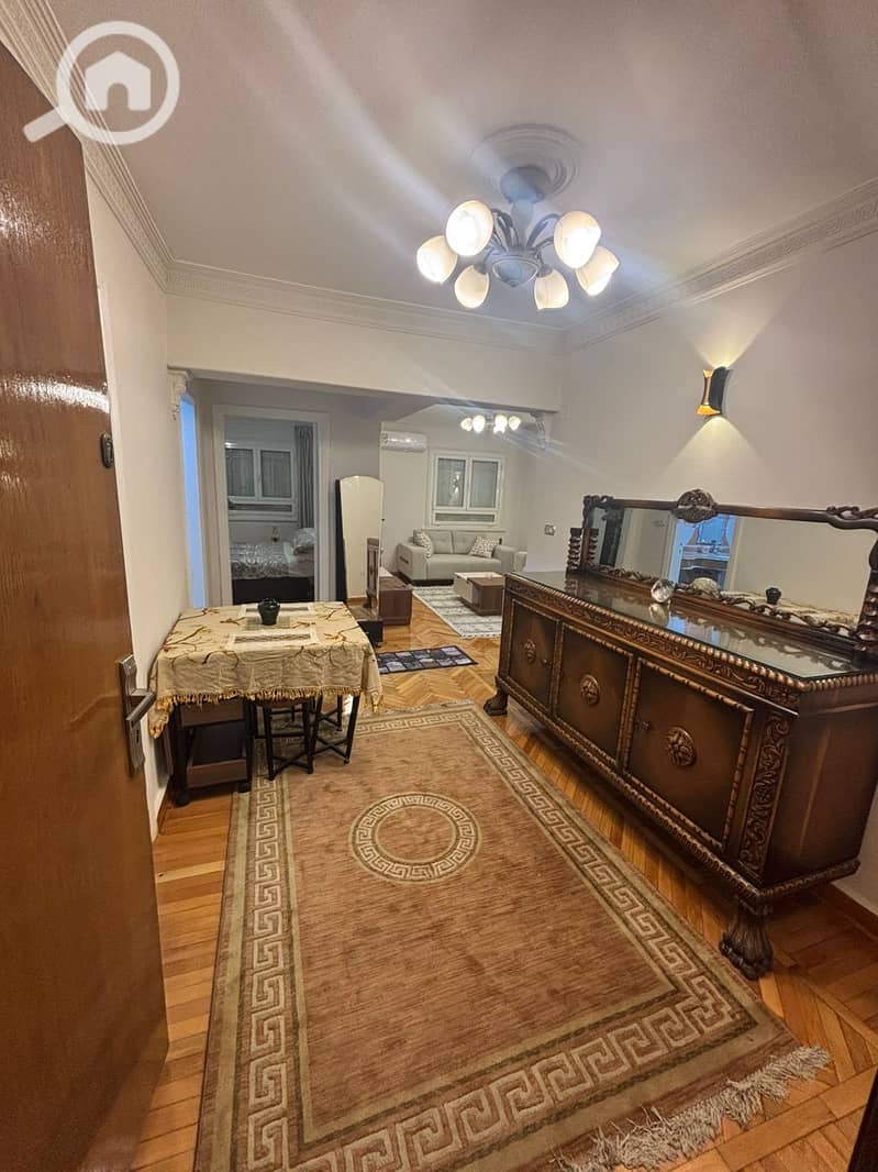 Furnished studio for rent in Saba Pasha, steps from the sea. - Więcej