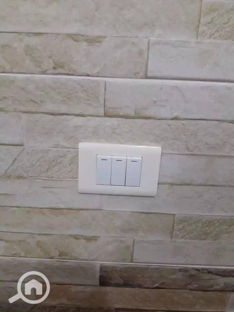 1000453600. jpg 1000453600. jpg