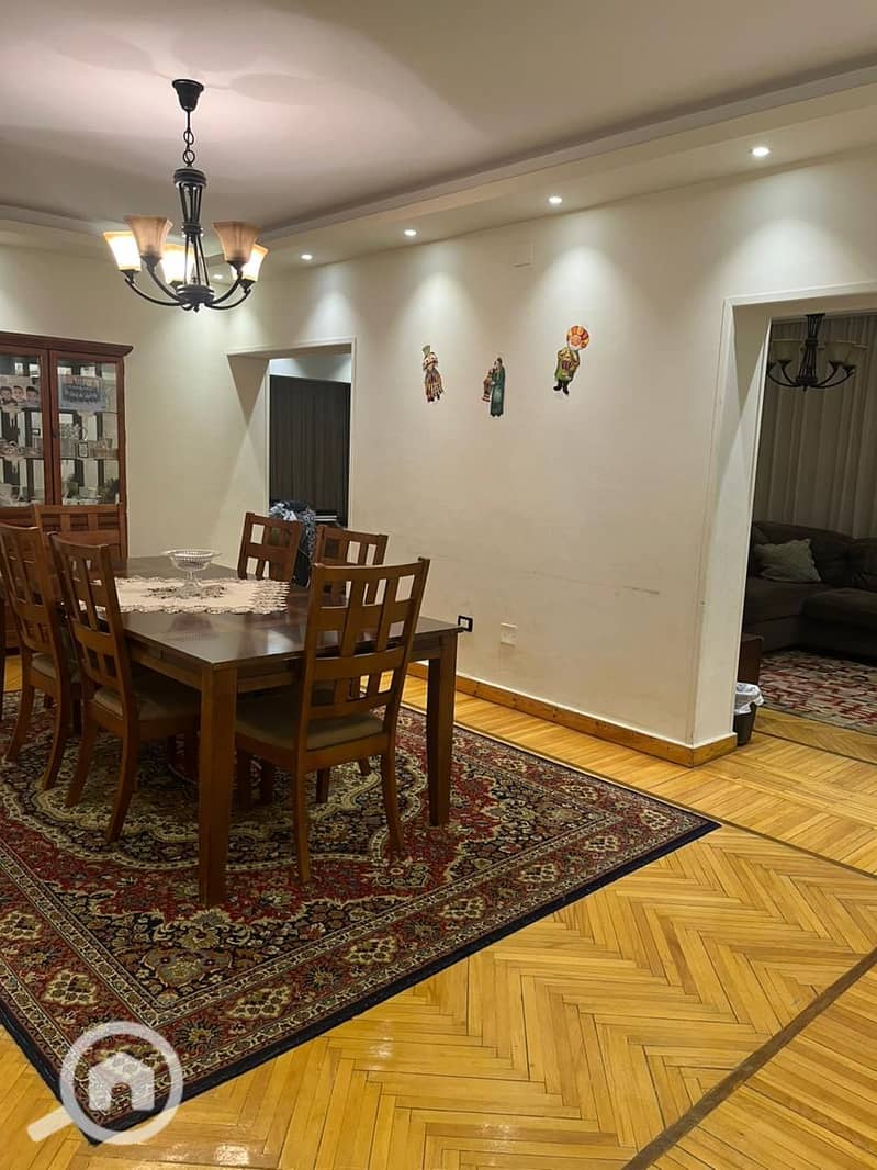 Apartment for sale on the Nile Corniche in Maadi - Повеќе