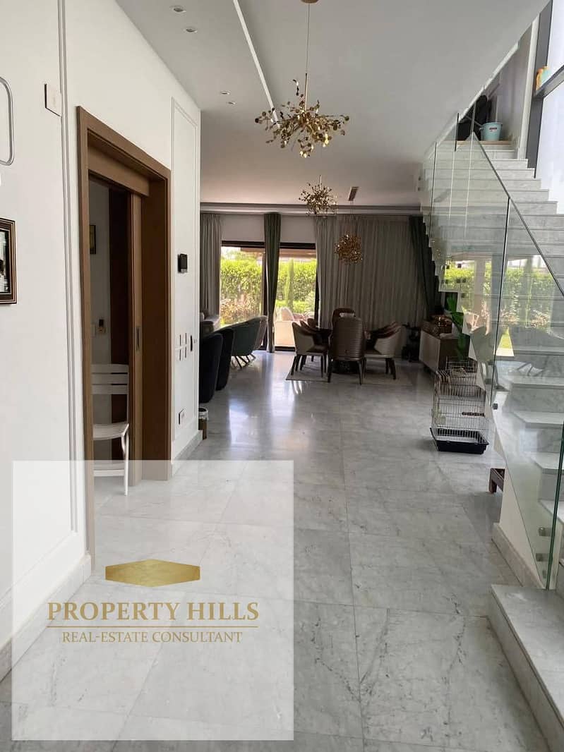 Twin house for sale at half the original price, fully finished and ready to move in in El Shorouk. – pohled 2