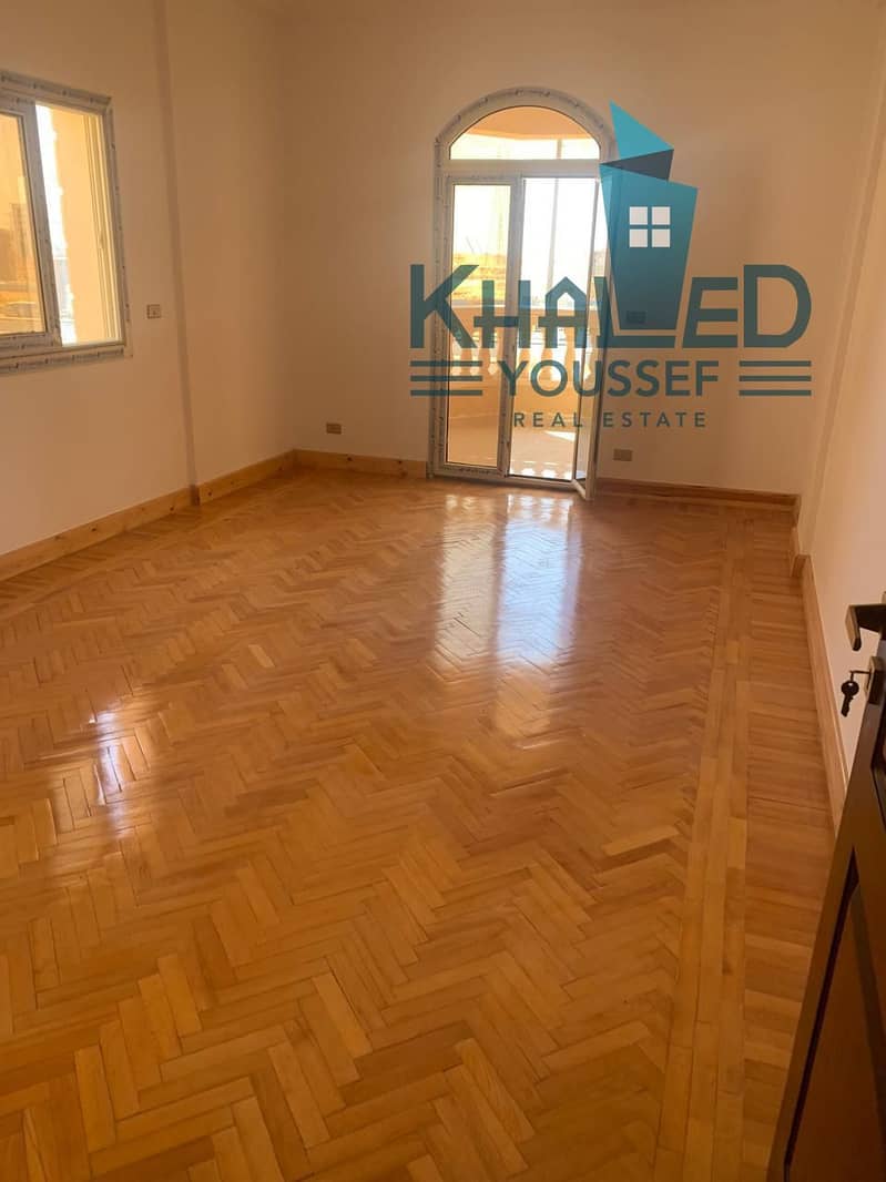 Villa for sale in a prime location in West Somid directly on the Oasis Road. - Ansicht 4