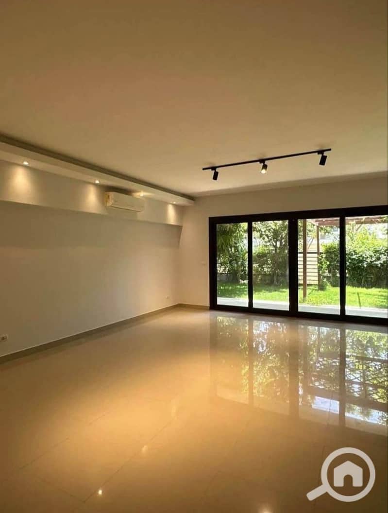 for sale twin house ready to move in prime location sheikh zayed in front of royal city - Widok 4