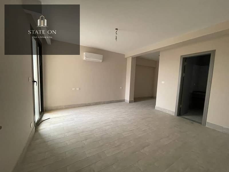 Luxury apartment for rent with kitchen and air conditioning, ready for viewing and immediate occupancy. Prime location next to the American University – pohled 2