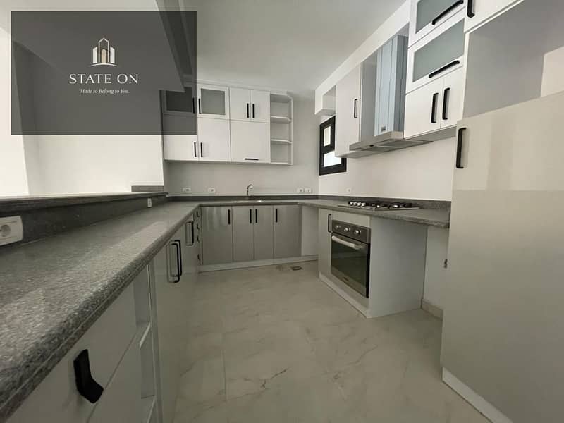 Luxury apartment for rent with kitchen and air conditioning, ready for viewing and immediate occupancy. Prime location next to the American University – pohled 3