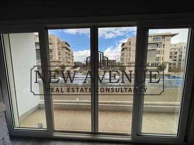 3 Bedroom Flat for Sale in 6th of October, Giza - 9AVsndnF59pvUqIplSG1t0Ijgdl9pMF85s3AkmAm. jpeg