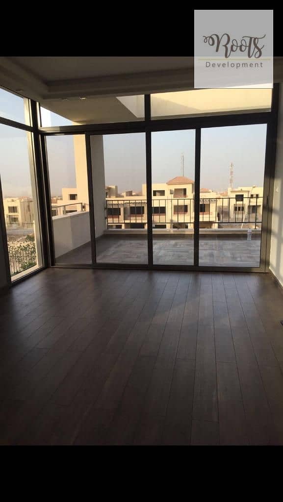 For Rent Fully Finished Townhouse with kitchen and AC\s, Ready to move, in Allegria - Al Sheikh Zayed - Widok 2