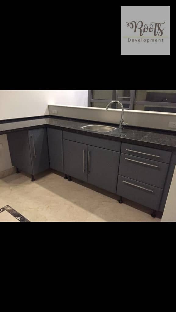 For Rent Fully Finished Townhouse with kitchen and AC\s, Ready to move, in Allegria - Al Sheikh Zayed - Widok 6