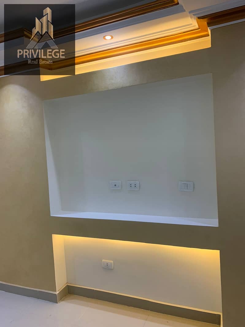 For rent, an ultra-luxurious apartment in New Maadi – 306 Street from El Nasr Street. Open view at a special price. - Więcej