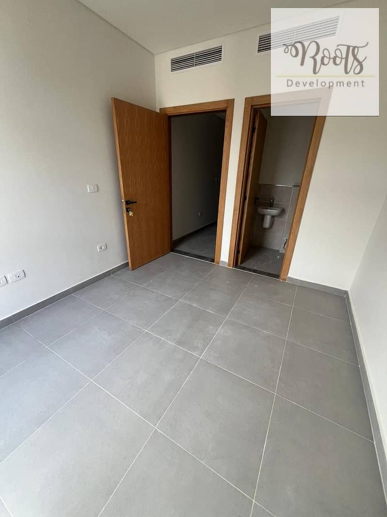 Fully Finished Clinic for Rent 35 sqm,in prime loction in 205 - Sheikh Zayed - Ansicht 2