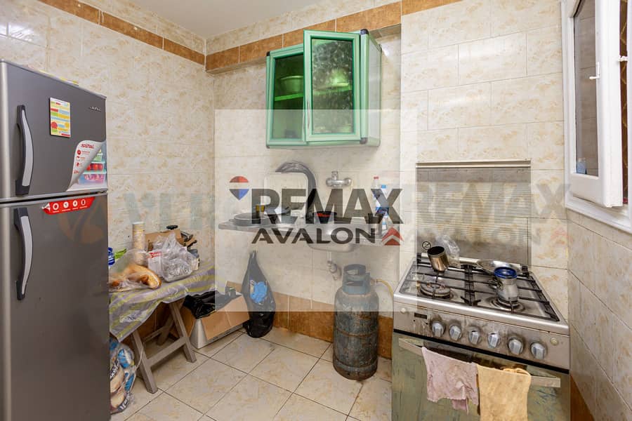 Apartment for sale with a side sea view, 150 m, Miami (Salah El Din Shaaban Street) - Altro