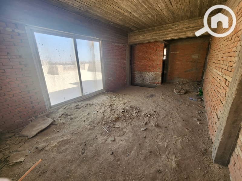 Penthouse for Sale in Garden Hills Compound Prime location next to Mountain View on Boulevard Axis - Mehr