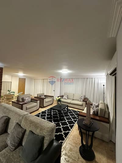 4 Bedroom Apartment for Rent in Sheikh Zayed, Giza - WhatsApp Image 2026-06-16 at 17.04. 21 (3). jpeg