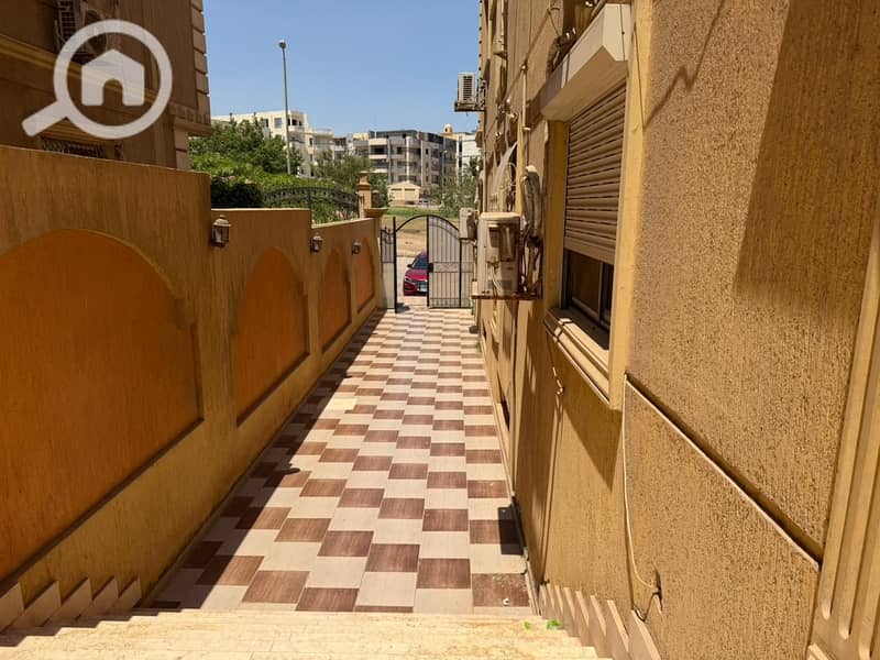 apartment fully finished for sale in 16 th districe - sheikh zayed city - Widok 3