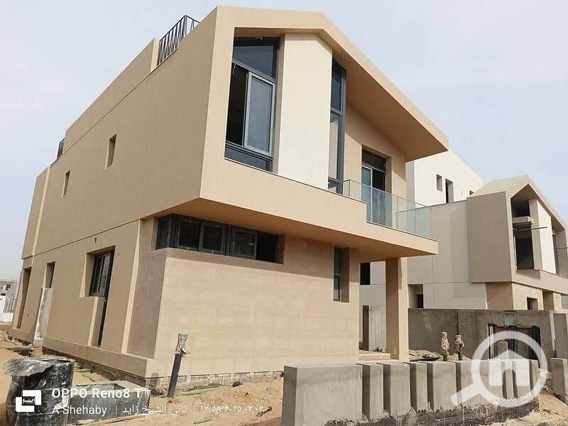 Lowest price Townhouse for resale in Vye Sodic, New Zayed City Ready to move - Aanzicht 2