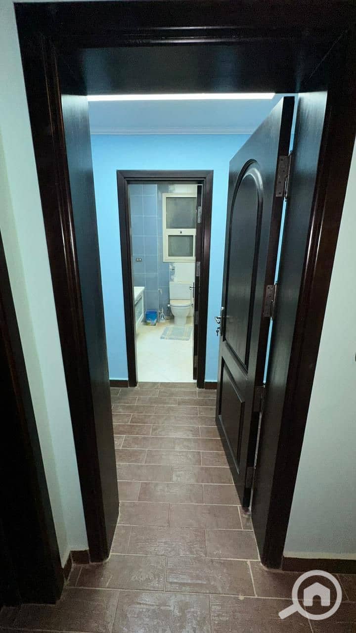 9 1000317809. jpg