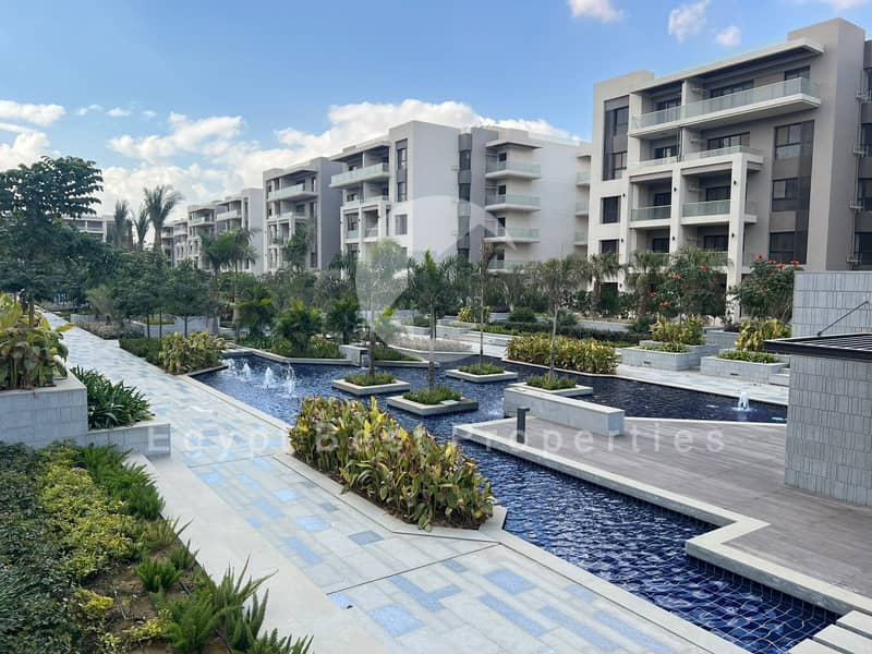 Ready to move For sale Apartment With Garden Prime Location in The Address East - Ansicht 5