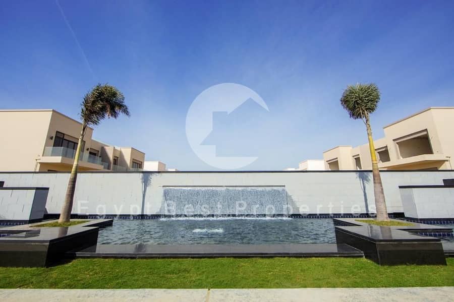 Ready to move For sale Apartment With Garden Prime Location in The Address East - Mehr