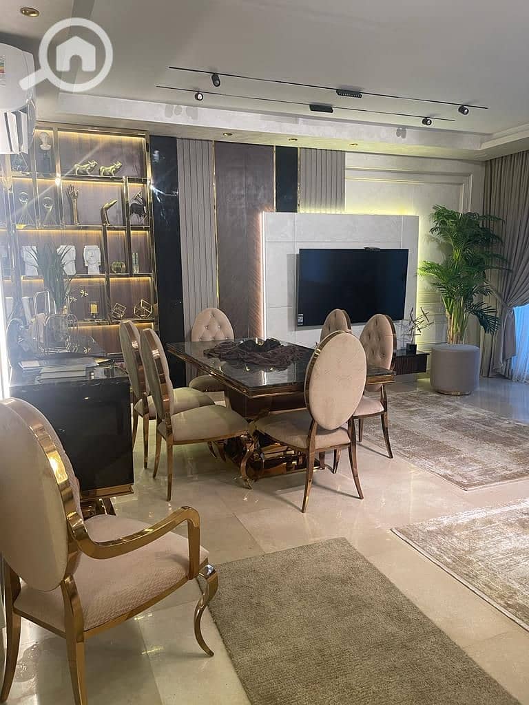 Furnished apartment for rent in 90 Avenue Compound directly on South 90th Street Vert close to The AUC and Future University in New Cairo - Widok 5