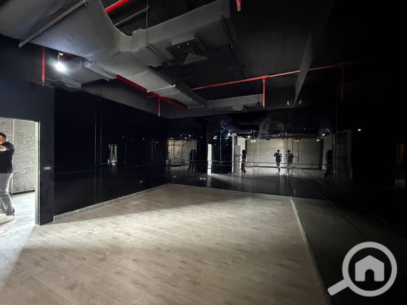 Fully Finished Office for Rent in Walk of Cairo – Sodic | Prime Location | Private Entrance - Widok 2