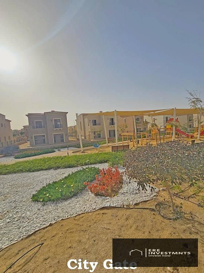 10 City Gate_70. jpg