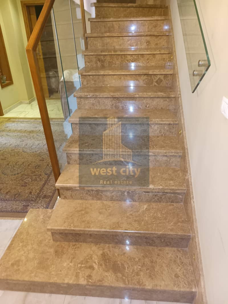 Ground duplex for sale in sodic westown - Więcej
