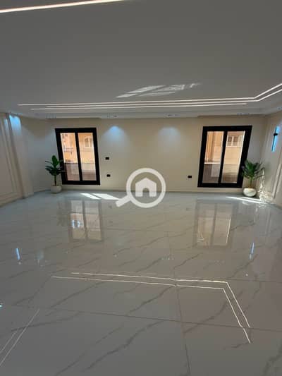 3 Bedroom Apartment for Sale in 6th of October, Giza - 1000211615. jpg 3 Bedroom Apartment for Sale in 6th of October, Giza - 1000211615. jpg