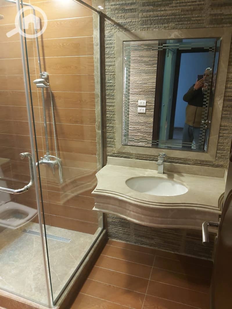 A huge apartment for sale in East Al-Academy, First Settlement – Super Lux finishing - Ansicht 6