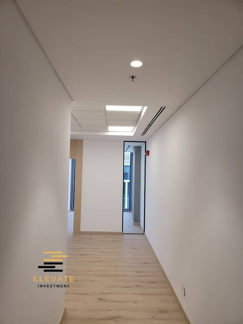 Distinctive finishing office for sale in Cairo Festival Compound - Ansicht 4