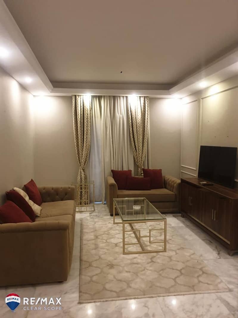Fully Furnished Penthouse with 80 SQM Roof for Rent in Mountain View Hyde Park - Ansicht 5