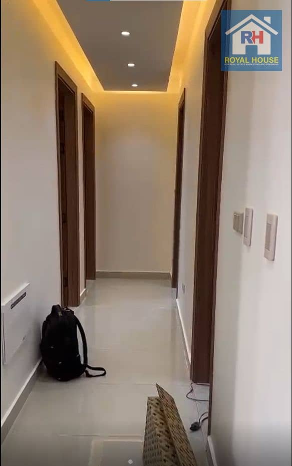 Luxury 196 sqm apartment in New Nozha, open panoramic view, 3 bedrooms, ultra super lux finish, prime and quiet location. - Mehr