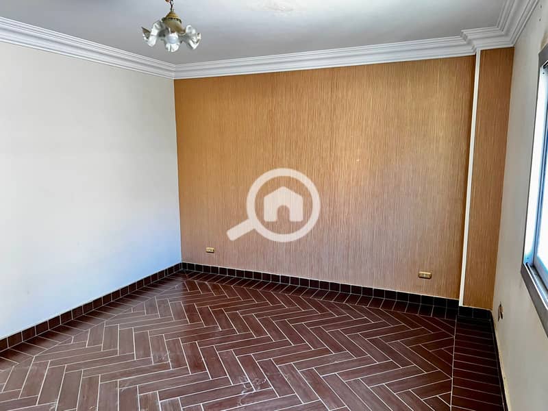 Apartment for Sale in Taiba Gardens Compound – Prime Location and Excellent Investment Opportunity - Ansicht 4
