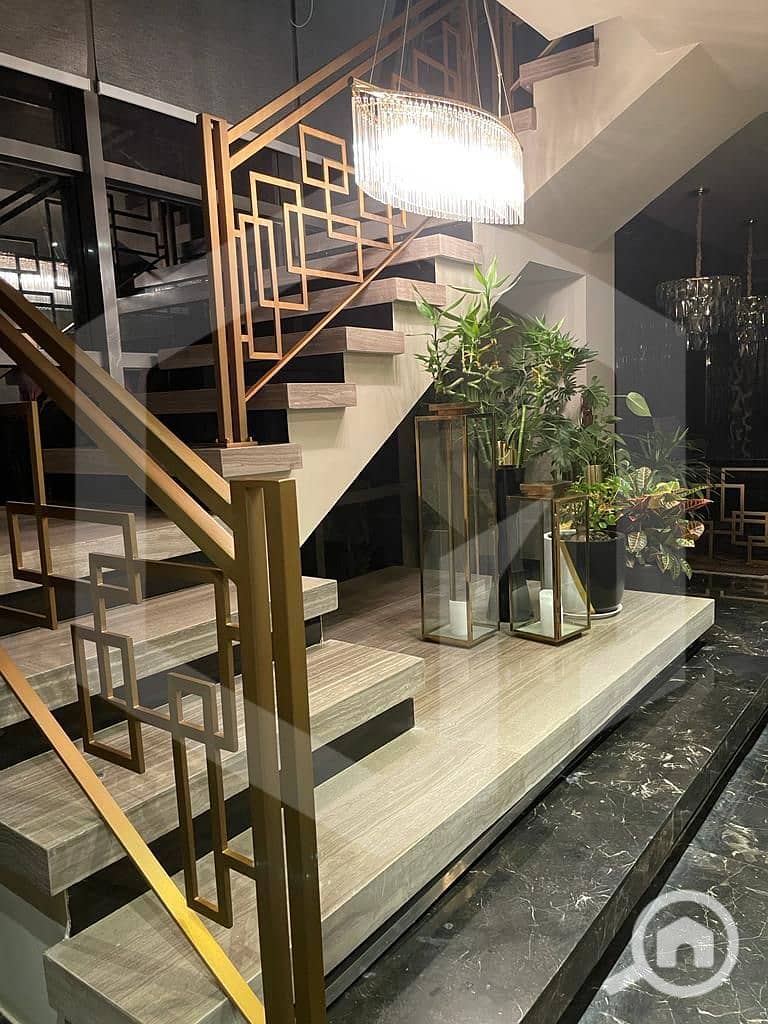 Twin House for sale with Kitchen Cabinets & ACs with a Private Garden Ready To Move in Allegria, Sodic, El Sheikh Zayed – pohled 6