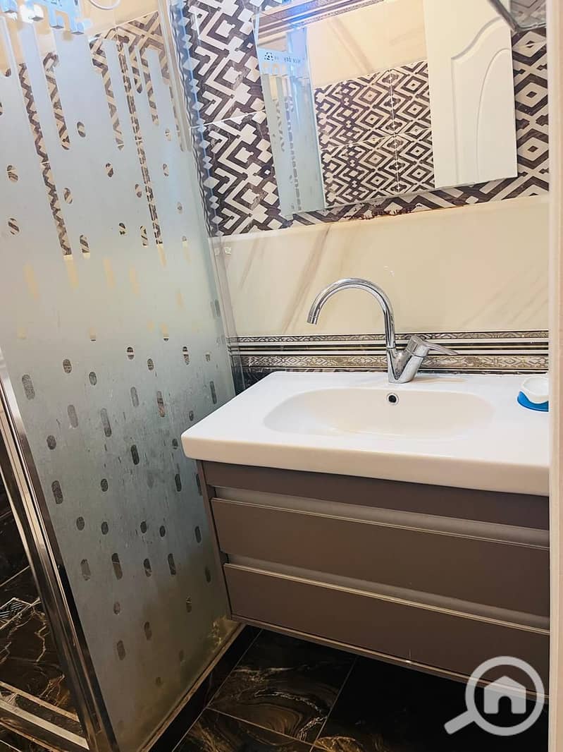 5 1000271113. jpg
