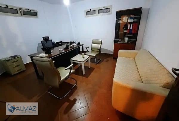 Furnished administrative office for rent in the First District Villas, Fifth Settlement, directly opposite Downtown, overlooking 90th Street. - Widok 2