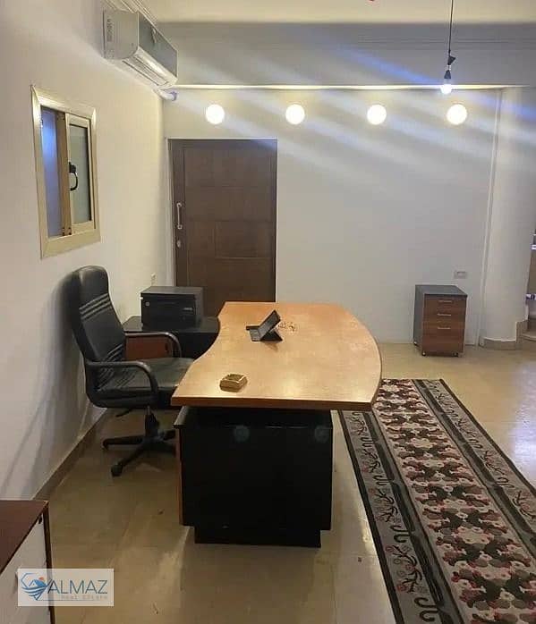 Furnished administrative office for rent in the First District Villas, Fifth Settlement, directly opposite Downtown, overlooking 90th Street. - Widok 5