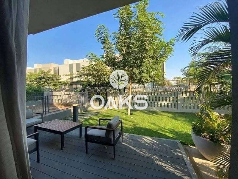 Villa for Sale in the Heart of New Cairo – Directly on South 90 Street and minutes from AUC - Widok 4