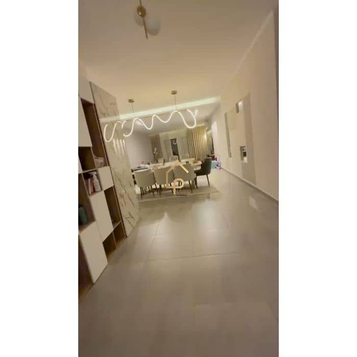 Upper Family house rent in The Crown Palm Hills , Near New Giza , Golf Extension , Joulz and Owest – další