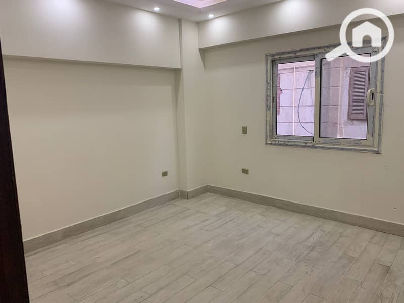 For rent in Al Yasmin 8, first occupancy apartment - Mehr