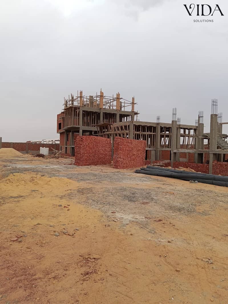 275 sqm Stand-Alone Villa with Private Pool | 10% Down Payment & Installments Up to 10 Years | Miura Compound, Green Belt, Near Sphinx Airport – pohled 3