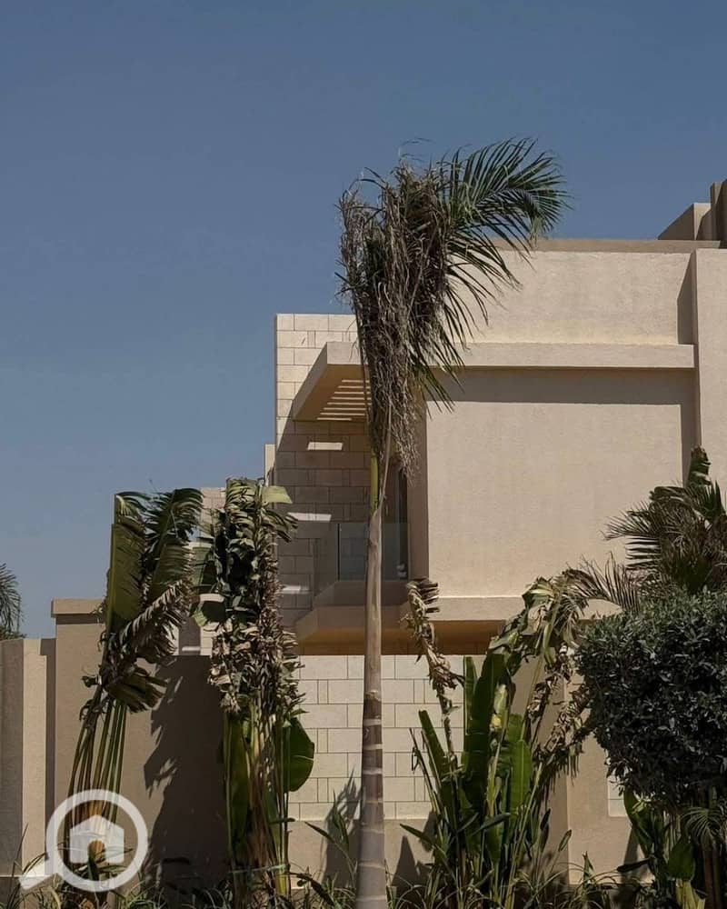 Townhouse ready to move Hyde Park Tawny October facing Gezira club - Sheikh Zayed - Mehr
