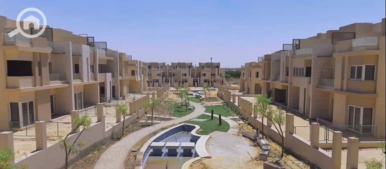 Best price Townhouse ready to movr in Hyde Park Tawny Eastern expansion October near Palm Hills Gezira club – pohled 5