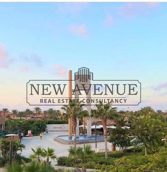 Finished & furnished ground chalet with all appliances & ACs 3 min walking to the beach in Almaza Bay Phase Residence North Coast by Travco Properties - Widok 4