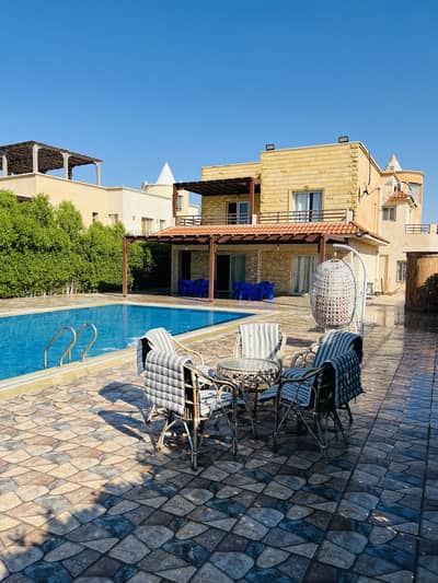 6 Bedroom Villa for Rent in North Coast, Matruh - فيلا اول صف بحر ديمورا الساحل الشمالي 6 Bedroom Villa for Rent in North Coast, Matruh - فيلا اول صف بحر ديمورا الساحل الشمالي