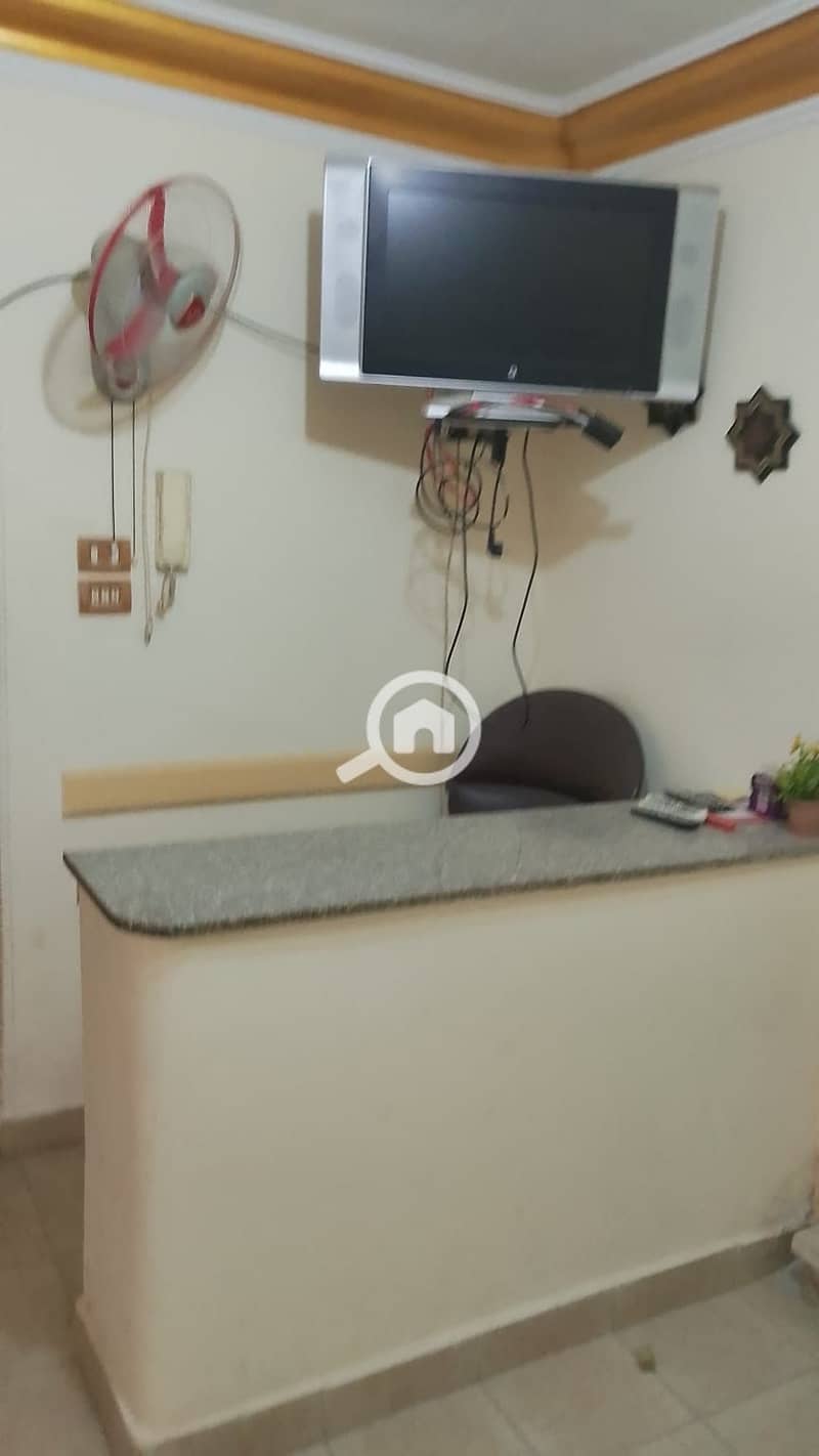 4 2d43300d-3e34-40e8-b2ce-722453f70479. jpg