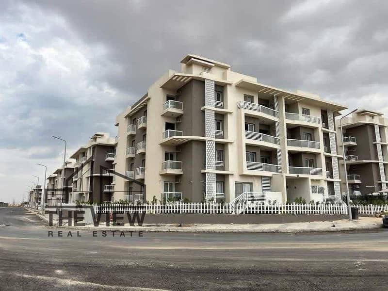 Prime Marine-Eastern 167m Semi-Finished 2nd Floor Apartment for Sale Next to Mall, Gate & Services - Al-Khamayel Compound - Ansicht 2