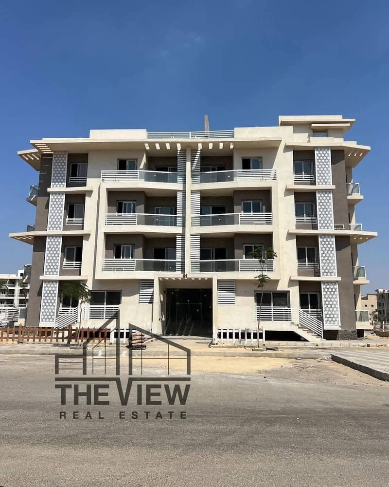 Prime Marine-Eastern 167m Semi-Finished 2nd Floor Apartment for Sale Next to Mall, Gate & Services - Al-Khamayel Compound - Mehr
