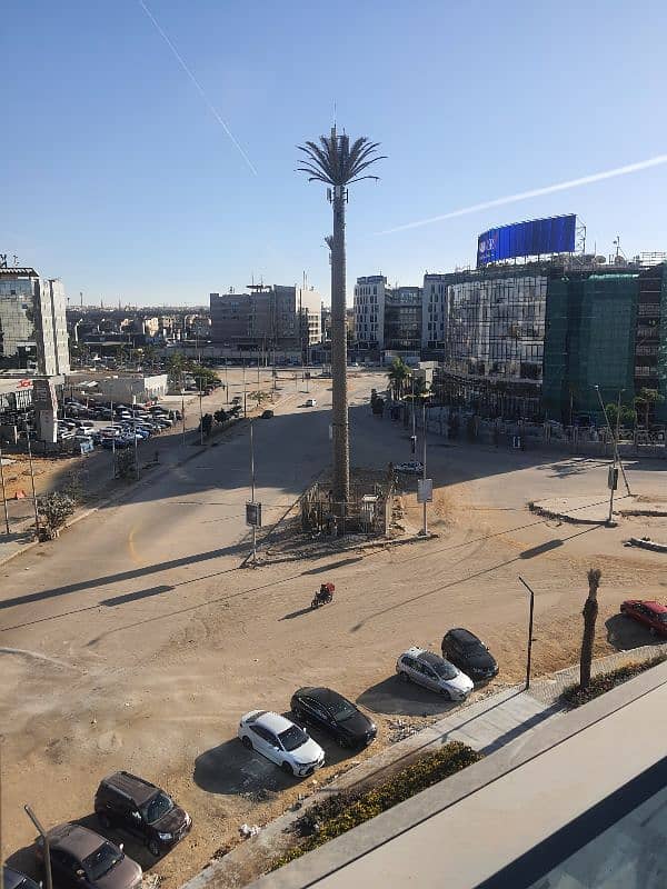 Office for rent at Kernel mall مكتب للايجار في مول كيرنل التجمع – pohled 3