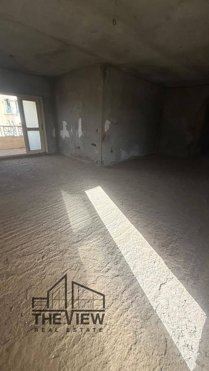 Exceptional Apartment for Sale in Phase 1 – 185 sqm Semi-Finished, Four Open Views Over the Main Axis and Landscaped Areas, Prime Location - Ansicht 6