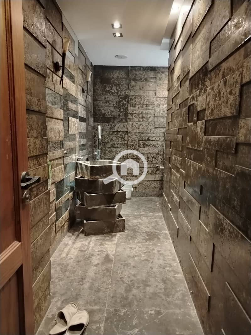 For sale and investment at a bargain price in Al-Rehab, an apartment of 250m with special finishes, in a distinguished location with a wide garden, close to the club and the mosque. - Vaade 4