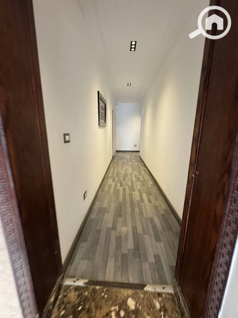 Furnished penthouse duplex for rent in North Choueifat, in front of Trinef Hotel and minutes from the highway - Widok 6